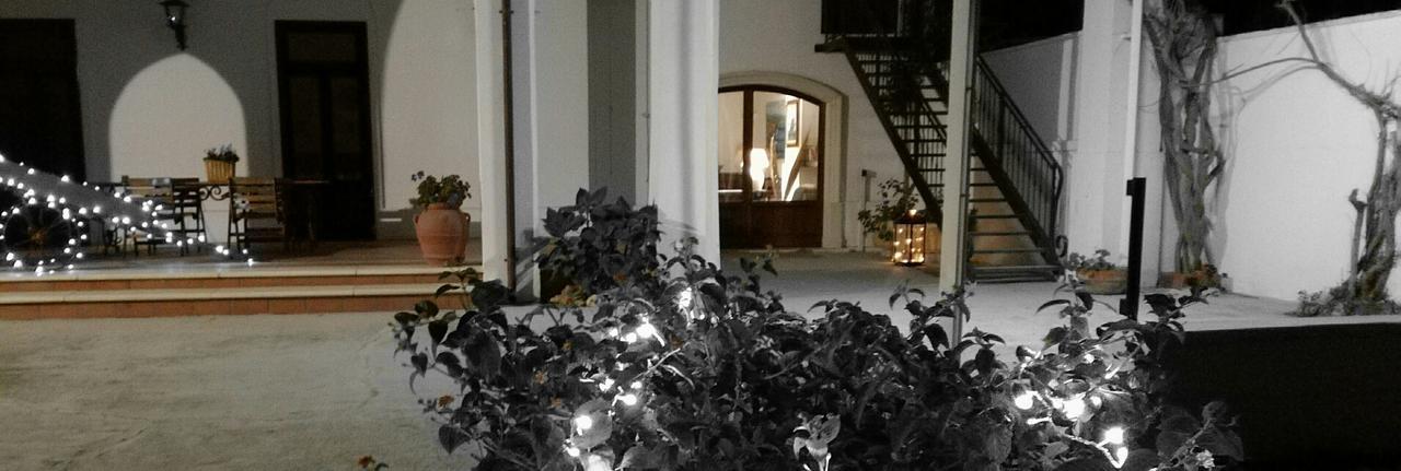Borgo Fiore Country House 萨利切萨伦蒂诺 外观 照片