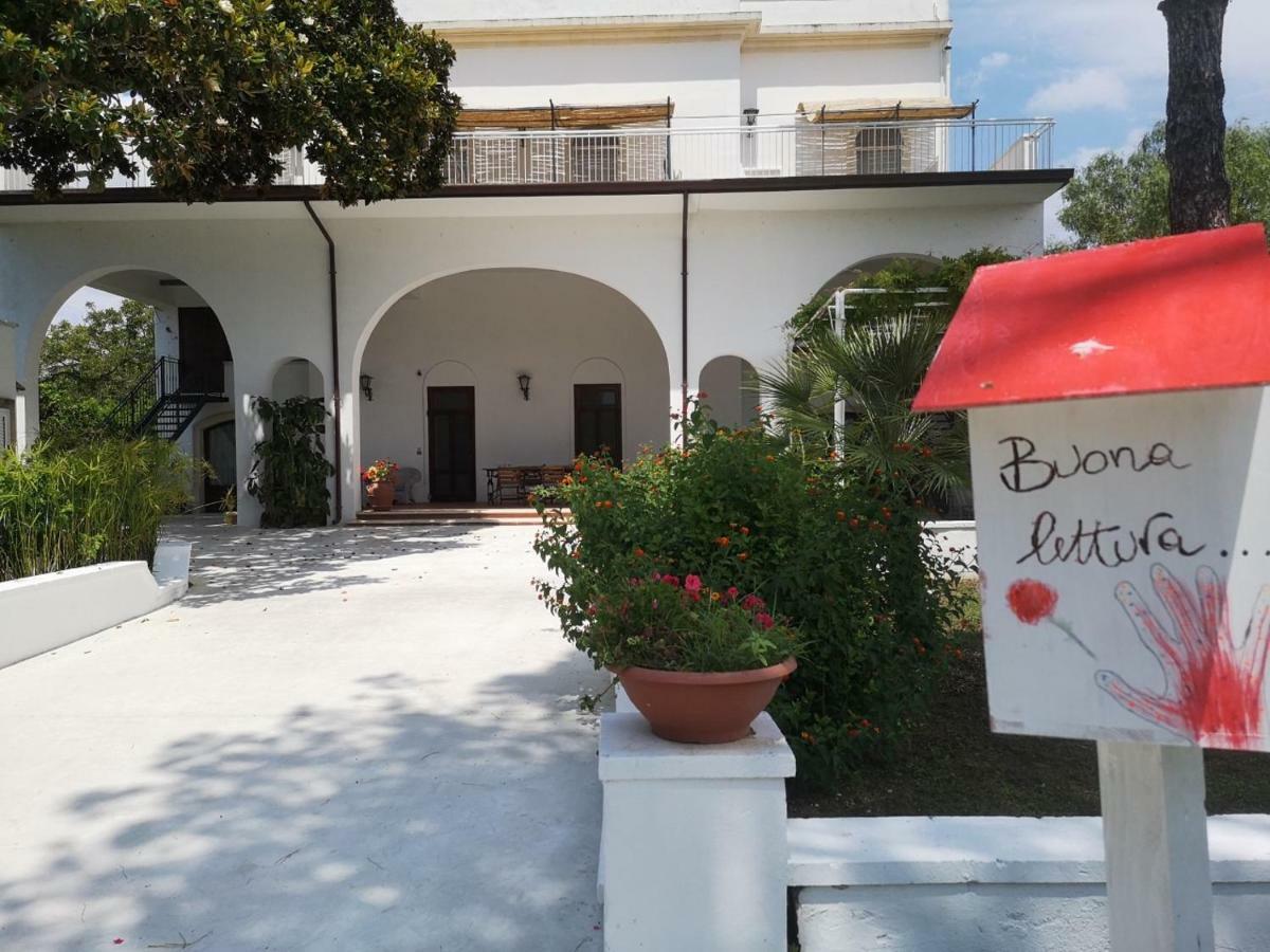 Borgo Fiore Country House 萨利切萨伦蒂诺 外观 照片